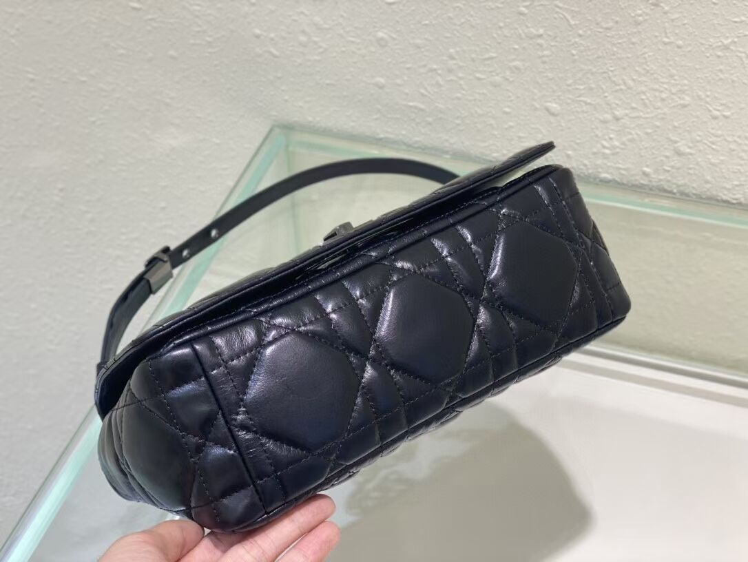 MEDIUM DIOR CARO BAG Gradient Cannage Lambskin M9242WN black MEDIUM DIOR CARO BAG Gradient Cannage Lambskin M9242WN black