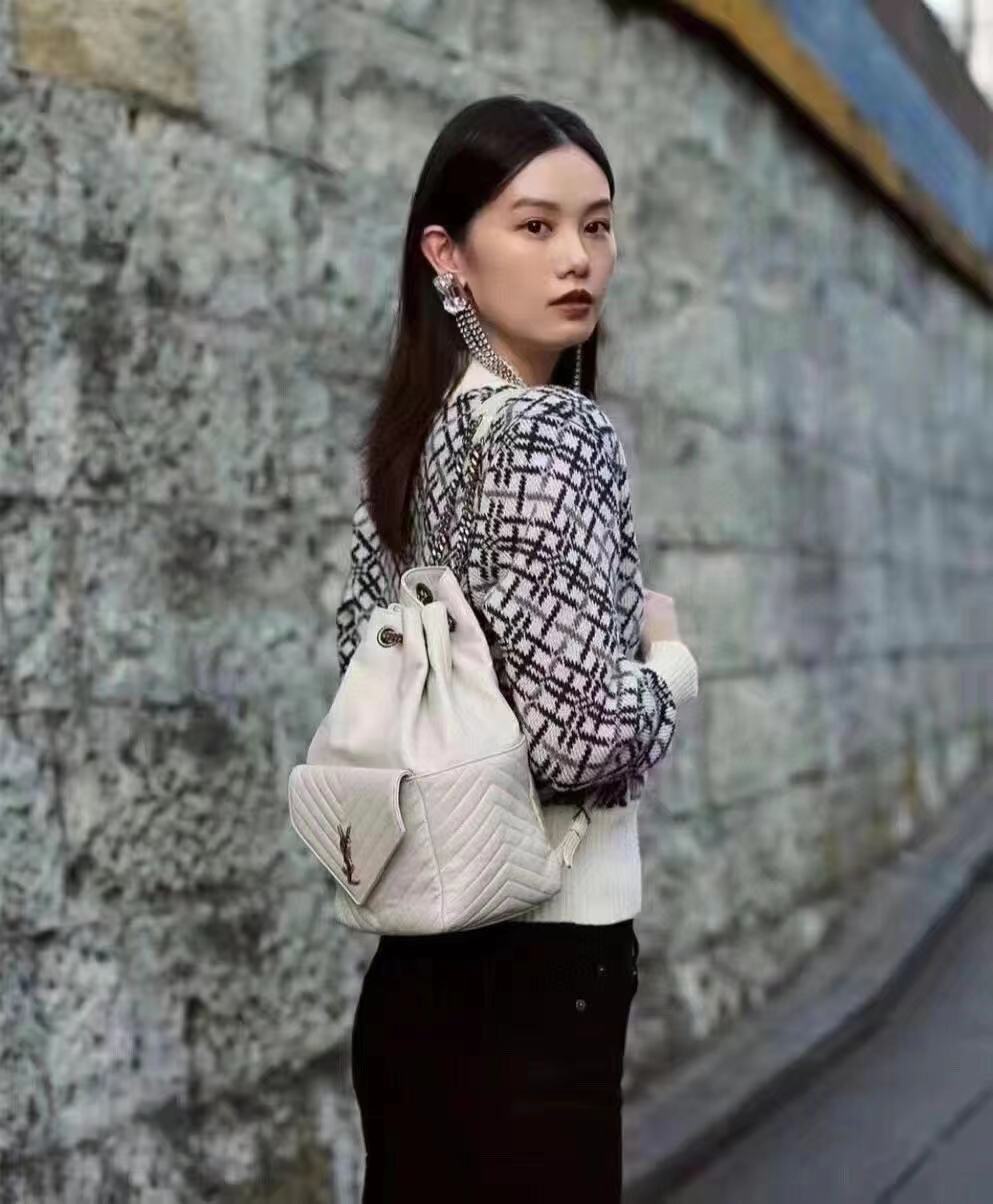 Yves Saint Laurent JOE BACKPACK IN LAMBSKIN 772609 BLANC VINTAGE Yves Saint Laurent JOE BACKPACK IN LAMBSKIN 772609 BLANC VINTAGE