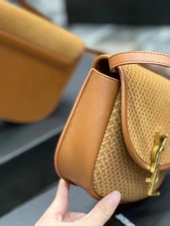 Yves Saint Laurent KAIA SMALL SATCHEL IN SUEDE WITH BRAID MOTIF 74025 BRUN CLAIR Yves Saint Laurent KAIA SMALL SATCHEL IN SUEDE WITH BRAID MOTIF 74025 BRUN CLAIR