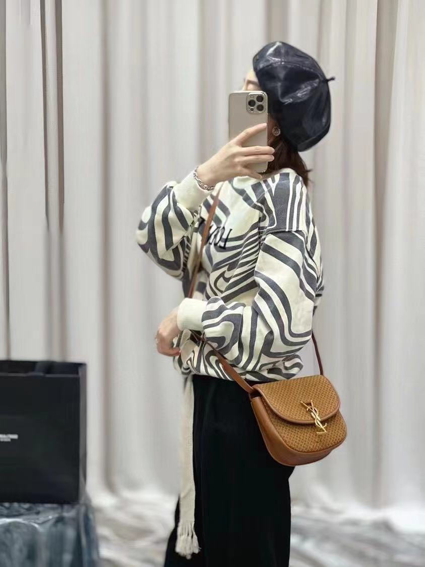 Yves Saint Laurent KAIA SMALL SATCHEL IN SUEDE WITH BRAID MOTIF 74025 BRUN CLAIR Yves Saint Laurent KAIA SMALL SATCHEL IN SUEDE WITH BRAID MOTIF 74025 BRUN CLAIR