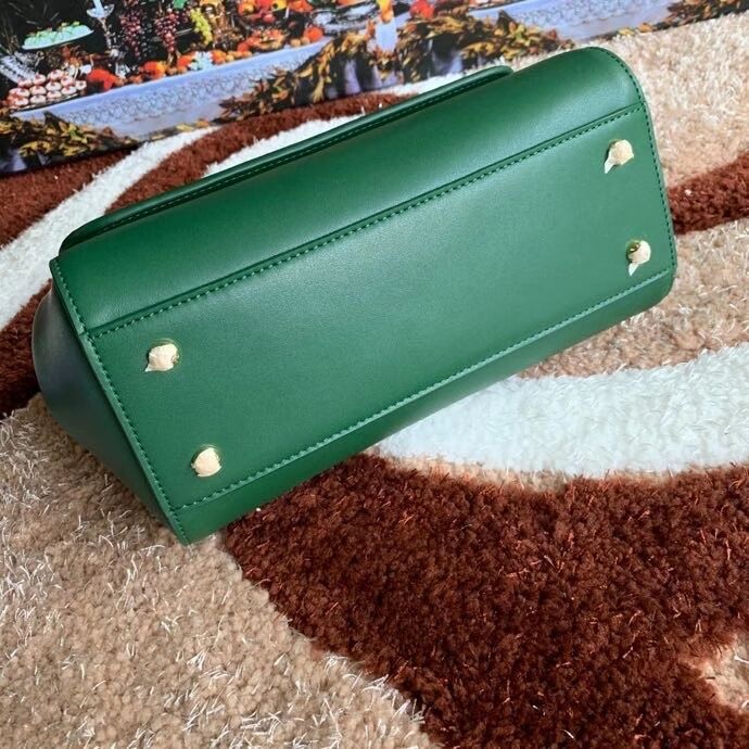 Dolce & Gabbana Origianl Leather Shoulder Bag 5157 green Dolce & Gabbana Origianl Leather Shoulder Bag 5157 green