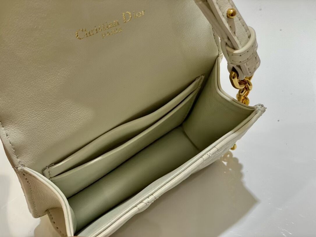 DIOR MINI BOBBY BAG Gradient Cannage Lambskin C0952 white DIOR MINI BOBBY BAG Gradient Cannage Lambskin C0952 white