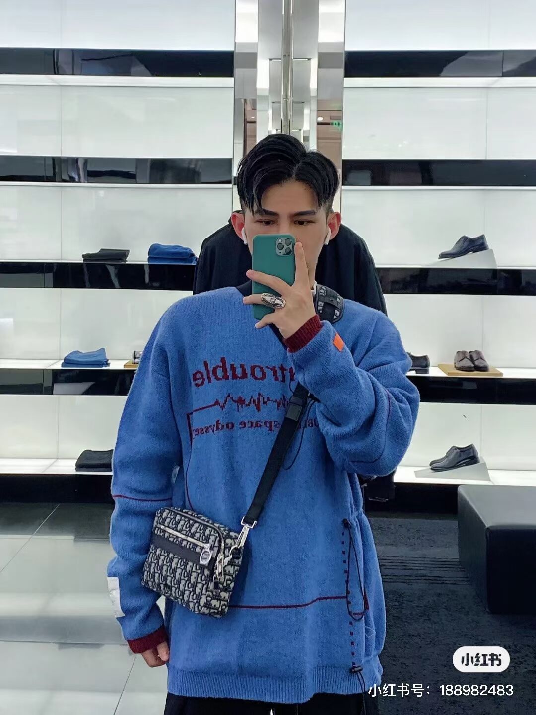 DIOR SMALL BOBBY BAG Embroidery C0992 black DIOR SMALL BOBBY BAG Embroidery C0992 black