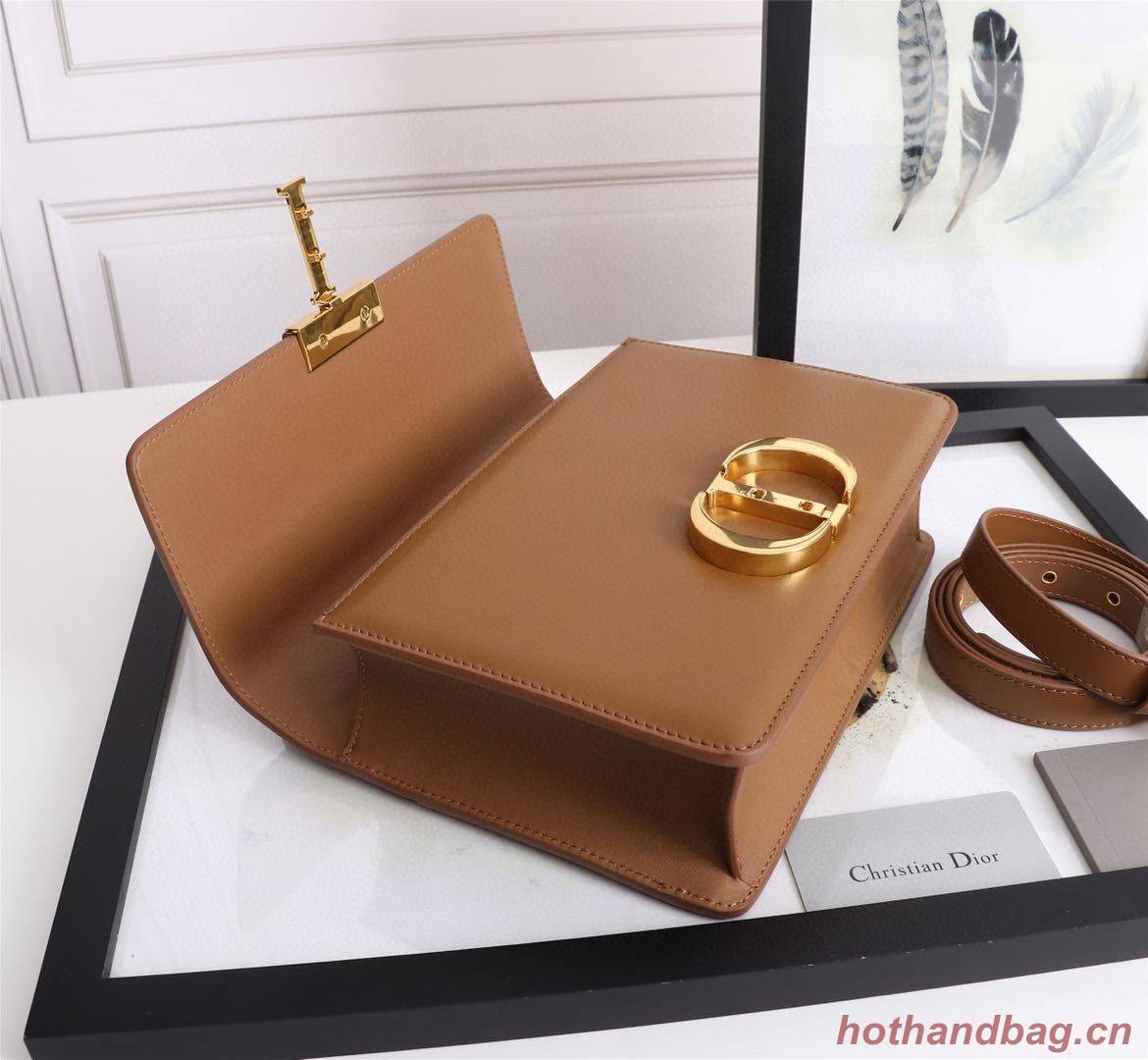 DIOR 30 MONTAIGNE BAG Box Calfskin M9203UM