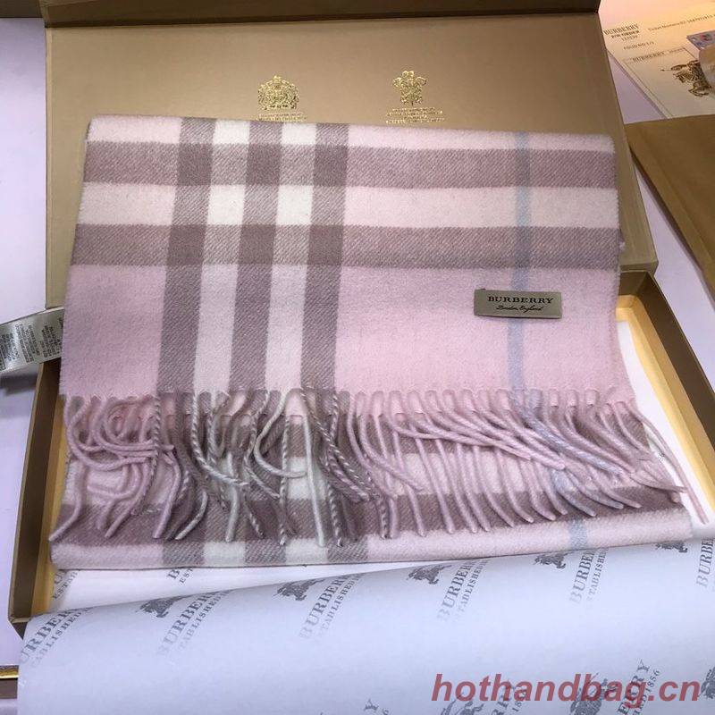 Burberry Scarf B00246 Burberry Scarf B00246