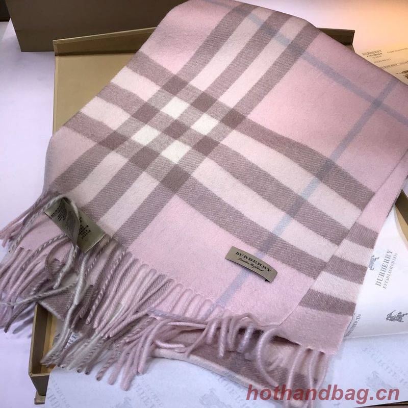 Burberry Scarf B00246 Burberry Scarf B00246