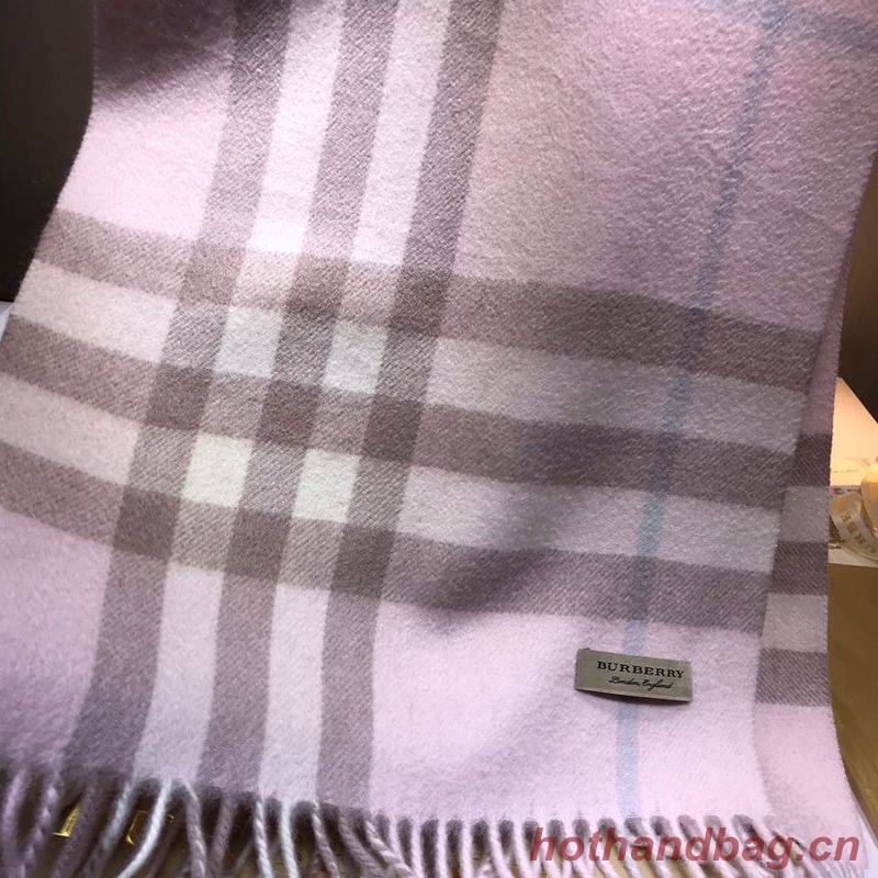 Burberry Scarf B00246 Burberry Scarf B00246