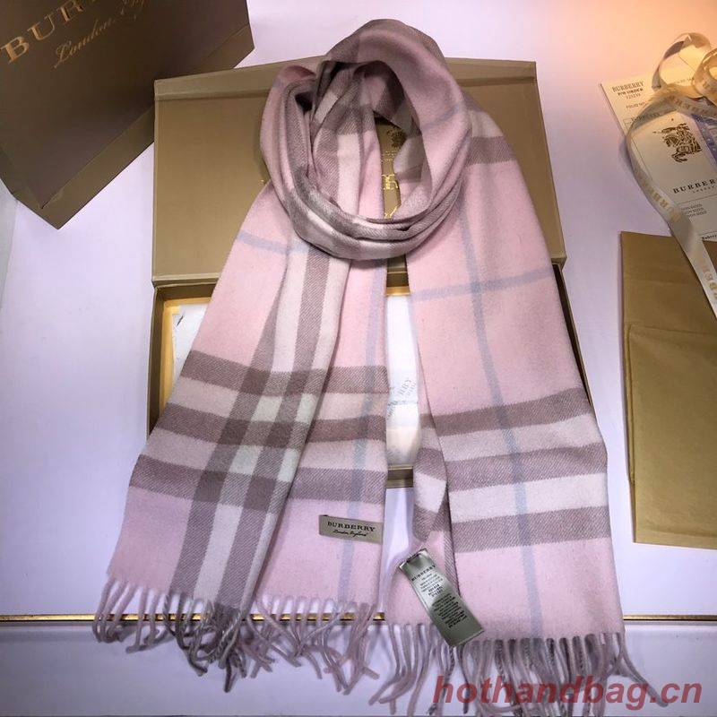 Burberry Scarf B00246 Burberry Scarf B00246