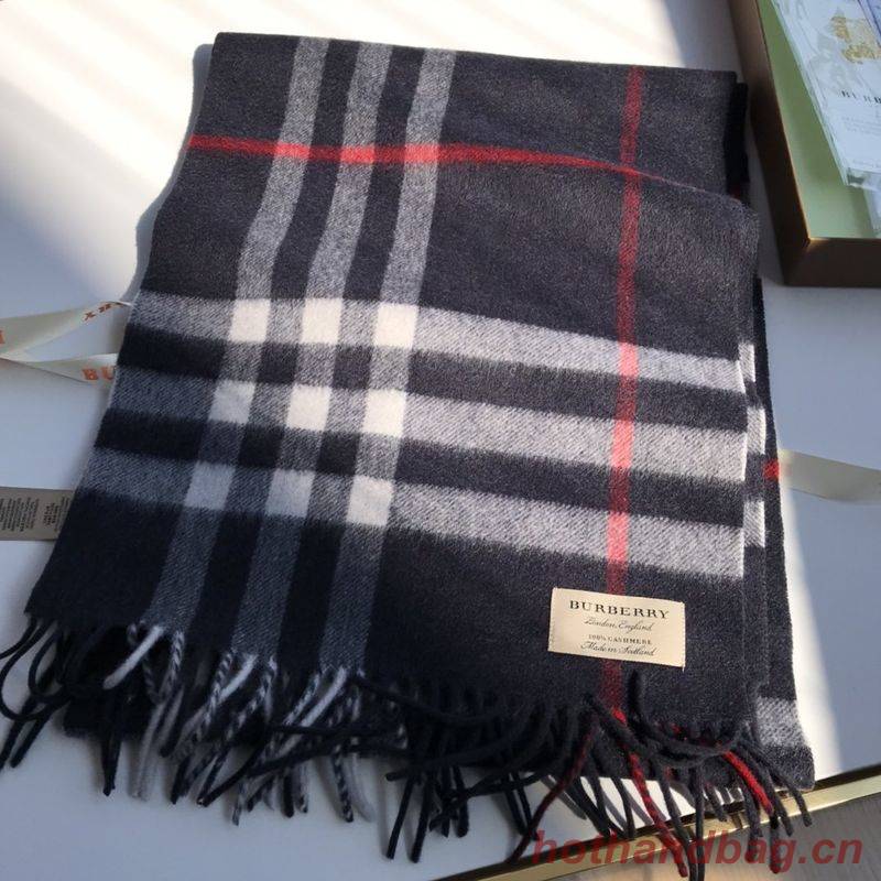 Burberry Scarf B00247