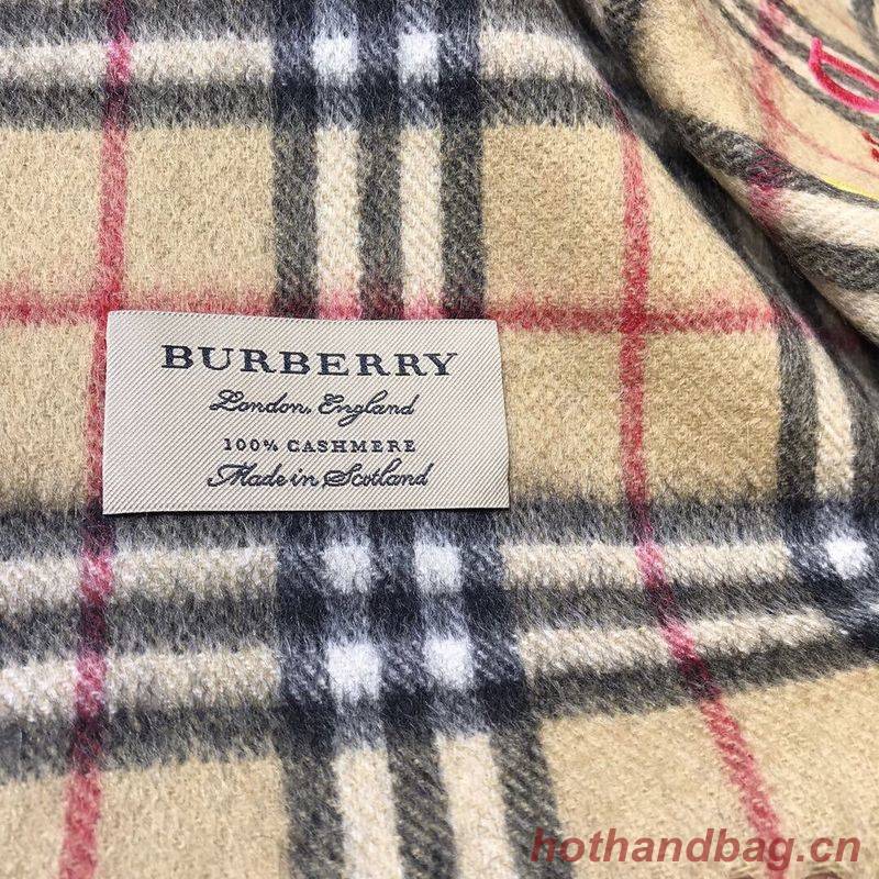 Burberry Scarf B00255 Burberry Scarf B00255