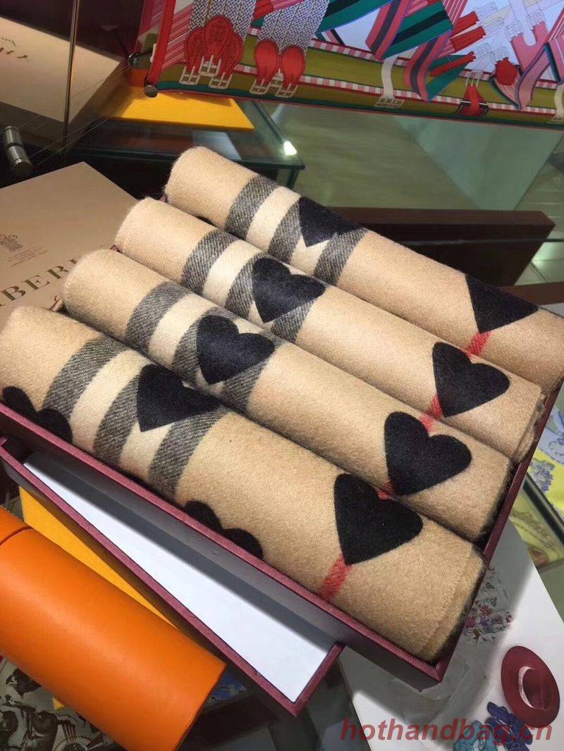 Burberry Scarf B00259 Burberry Scarf B00259