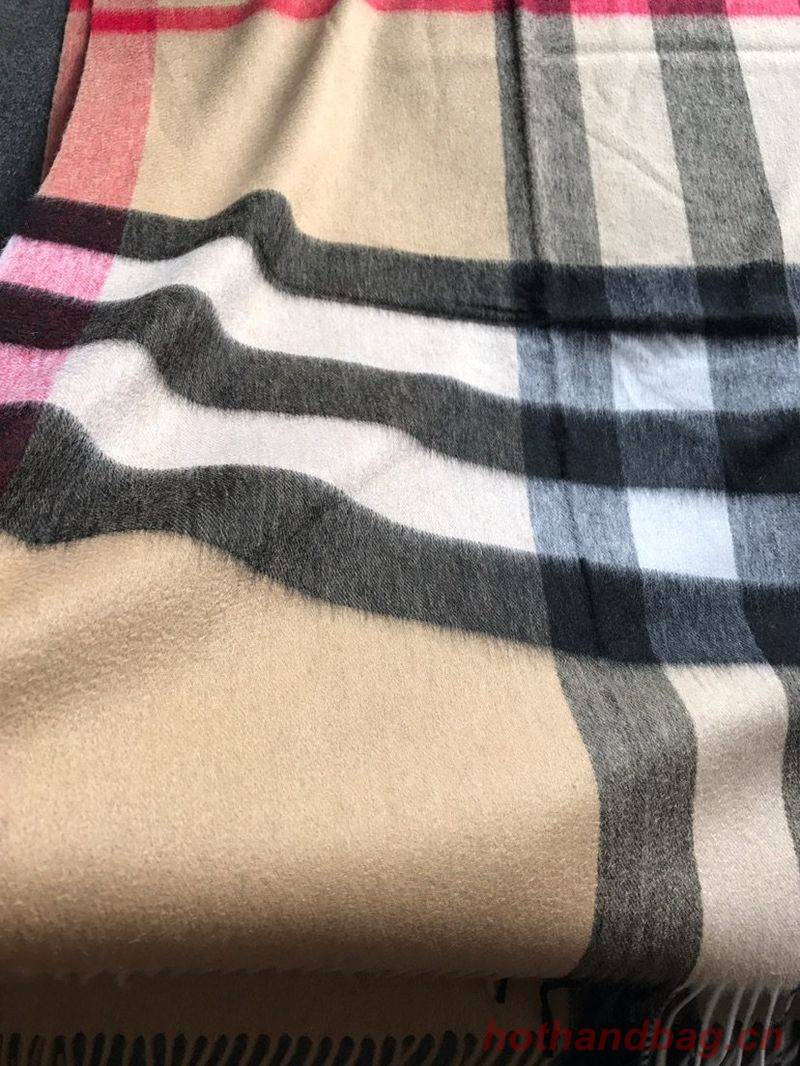 Burberry Scarf B00287 Burberry Scarf B00287