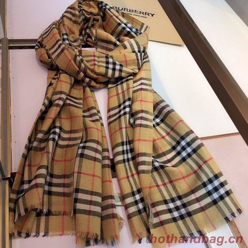 Burberry Scarf B00290 Burberry Scarf B00290