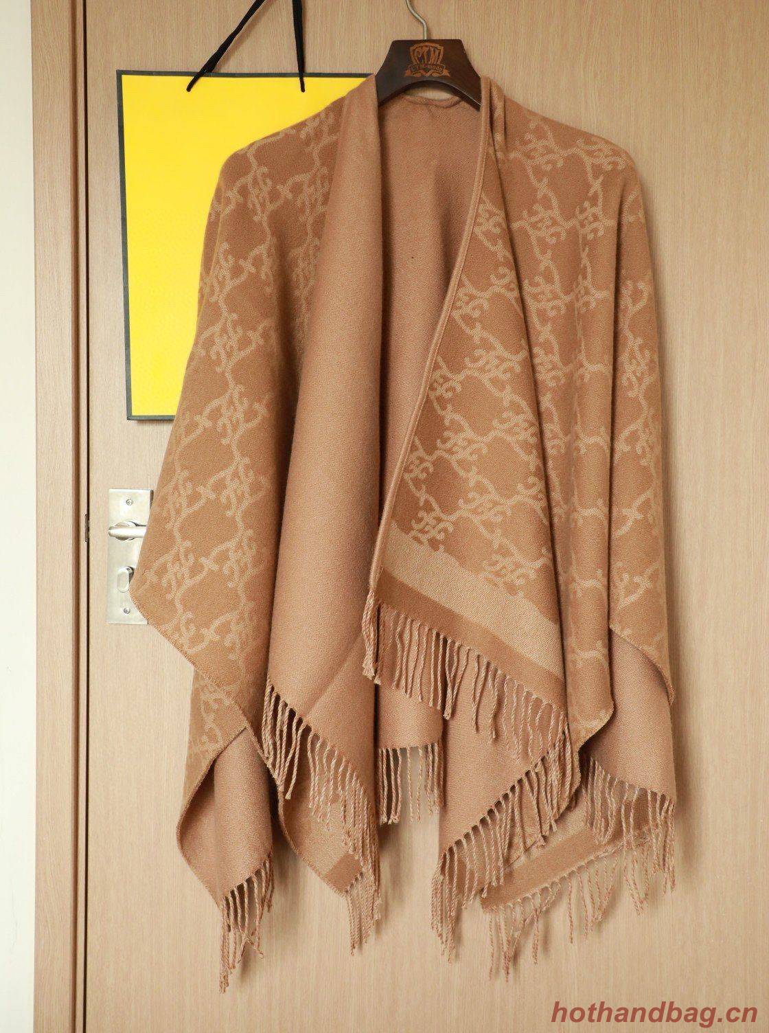 Fendi Scarf F00037 Fendi Scarf F00037