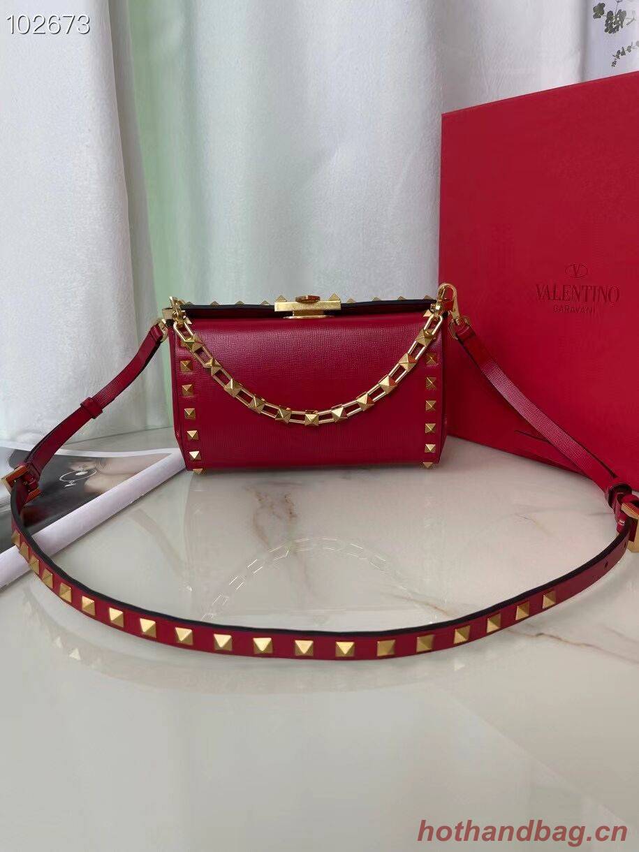 VALENTINO GARAVANI Rockstud Alcove Grain calf shoulder bag V0189 red VALENTINO GARAVANI Rockstud Alcove Grain calf shoulder bag V0189 red