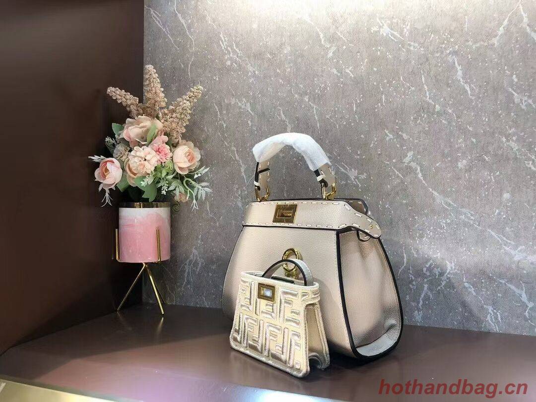 Fendi Peekaboo ISeeU Small leather bag F8636 Beige Fendi Peekaboo ISeeU Small leather bag F8636 Beige