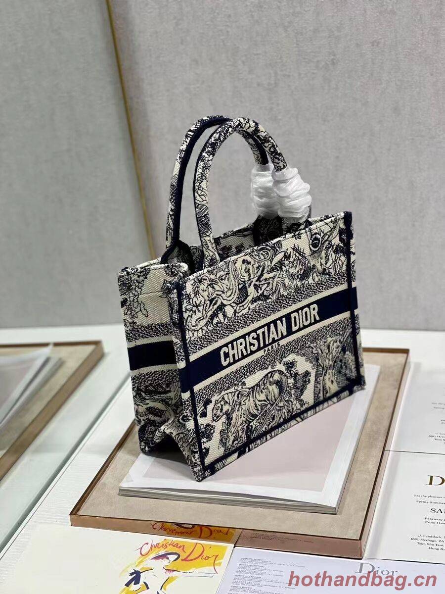 SMALL DIOR BOOK TOTE Embroidery C1331-3