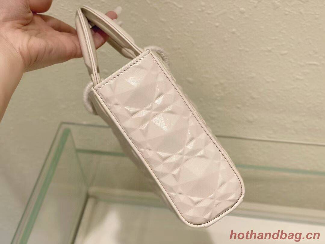 MEDIUM LADY DIOR BAG Cannage Lambskin C2811 CREAM MEDIUM LADY DIOR BAG Cannage Lambskin C2811 CREAM