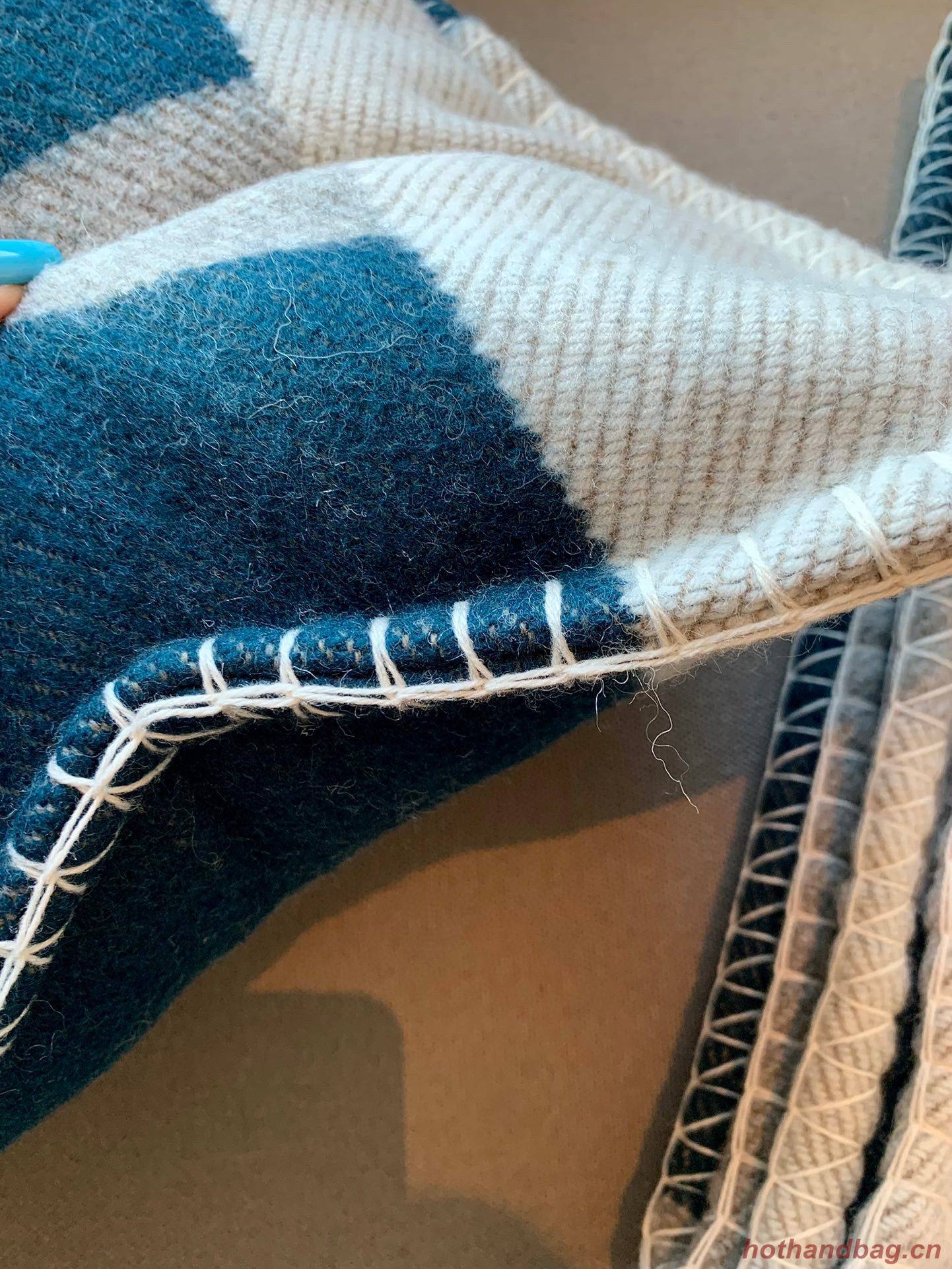 Hermes Pillow 18234 Blue Hermes Pillow 18234 Blue