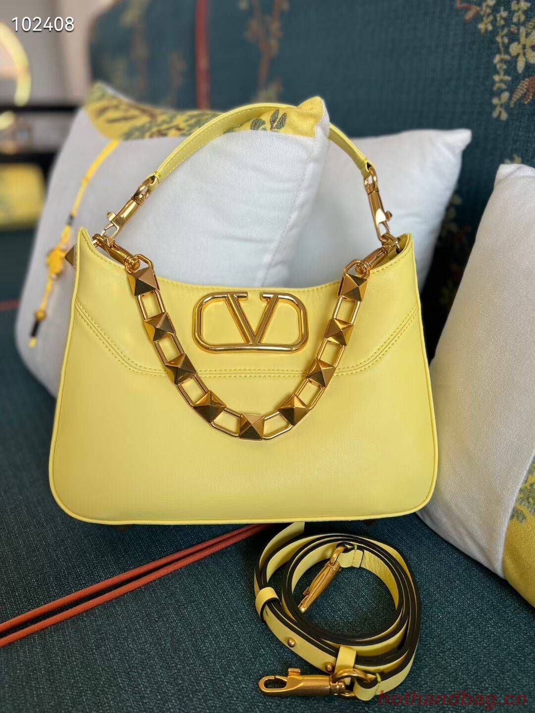 VALENTINO GARAVANI Loco Calf leather bag V2028 yellow VALENTINO GARAVANI Loco Calf leather bag V2028 yellow
