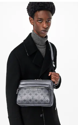 Louis Vuitton OUTDOOR MESSENGER M30830 Gunmetal Gray Louis Vuitton OUTDOOR MESSENGER M30830 Gunmetal Gray
