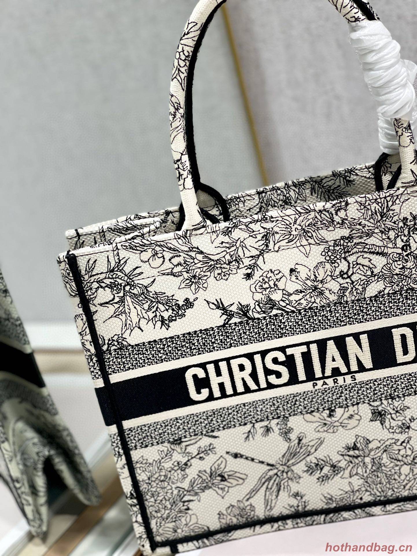 DIOR BOOK TOTE BAG DRAGONFLY DE JOUY M1286Z Black DIOR BOOK TOTE BAG DRAGONFLY DE JOUY M1286Z Black