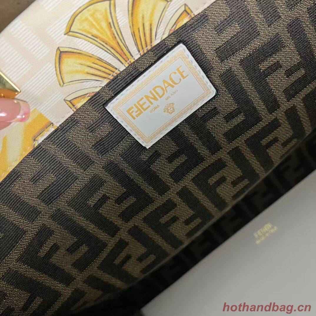 Fendi Sunshine Medium Fendace Printed white leather shopper 8BH386A Fendi Sunshine Medium Fendace Printed white leather shopper 8BH386A