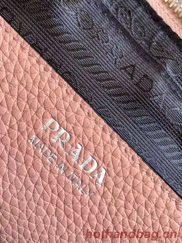 Prada Leather bag with shoulder strap 1DB820 pink Prada Leather bag with shoulder strap 1DB820 pink