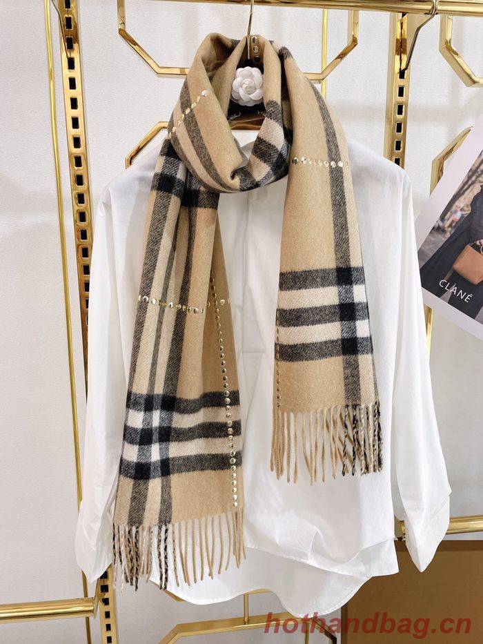 Burberry Scarf BBC00018 Burberry Scarf BBC00018