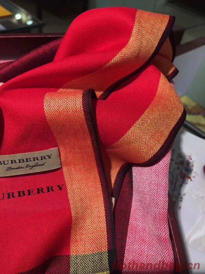 Burberry Scarf BBC00041 Burberry Scarf BBC00041