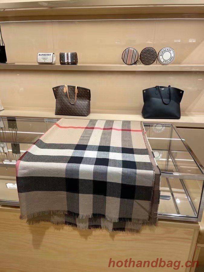 Burberry Scarf BBC00044 Burberry Scarf BBC00044