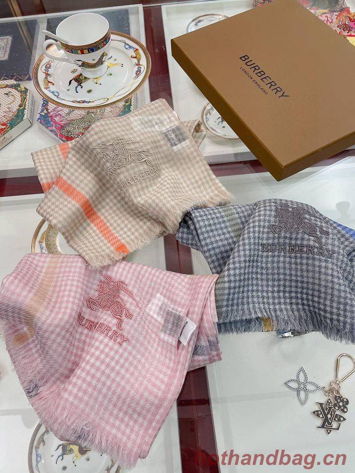 Burberry Scarf BBC00074 Burberry Scarf BBC00074