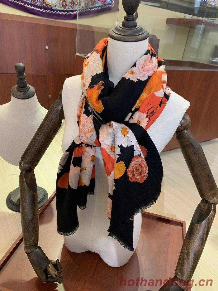 Burberry Scarf BBC00095 Burberry Scarf BBC00095