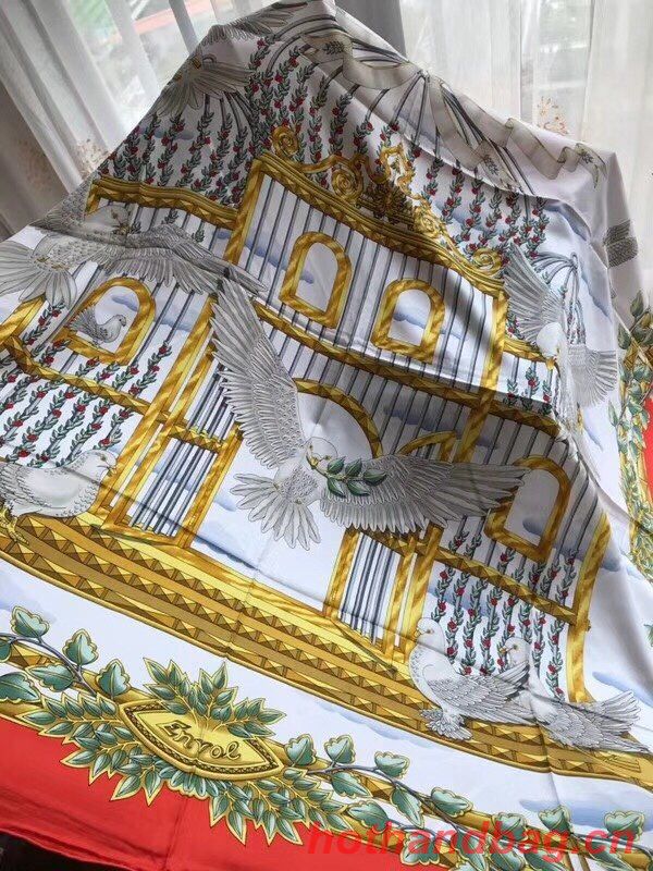 Hermes Scarf HEC00311 Hermes Scarf HEC00311