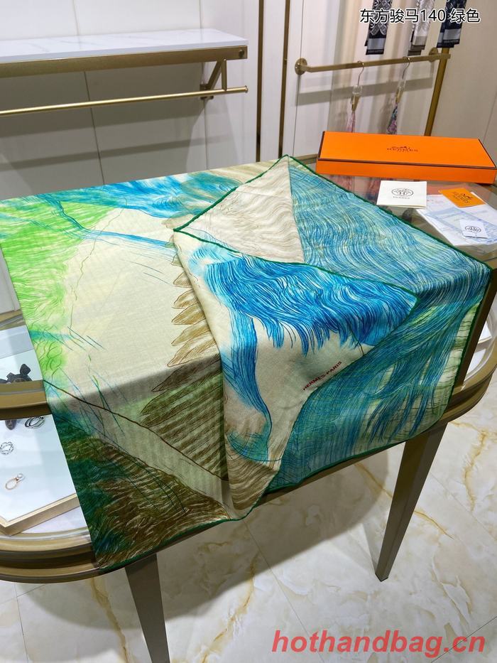 Hermes Scarf HEC00400 Hermes Scarf HEC00400