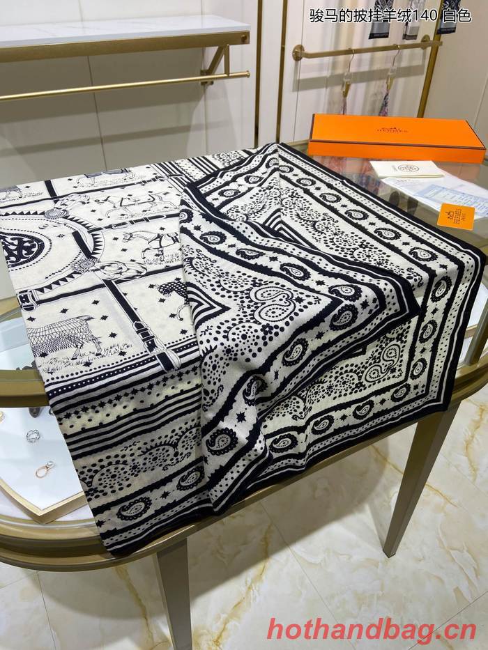 Hermes Scarf HEC00402 Hermes Scarf HEC00402