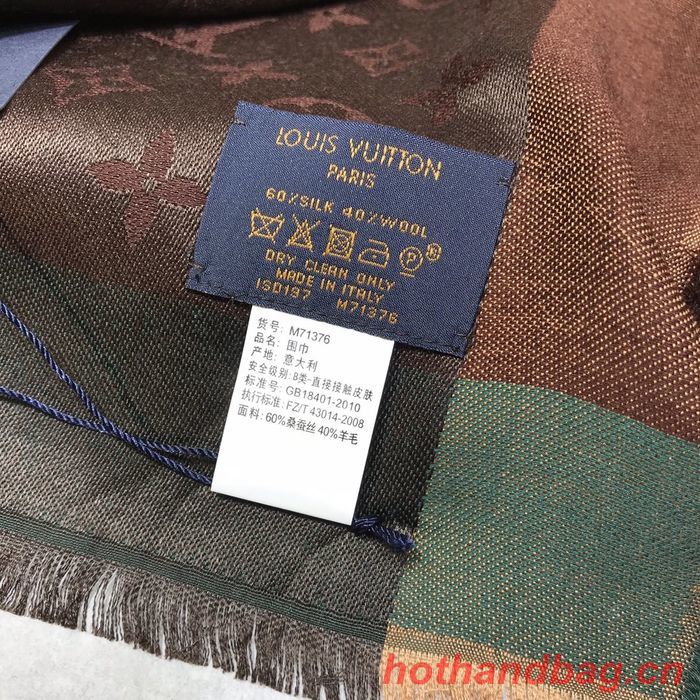 Louis Vuitton Scarf LVC00319