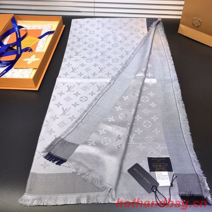 Louis Vuitton Scarf LVC00320