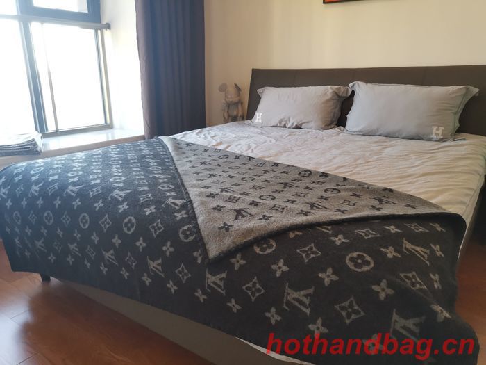 Louis Vuitton Blanket LVC00354 Louis Vuitton Blanket LVC00354