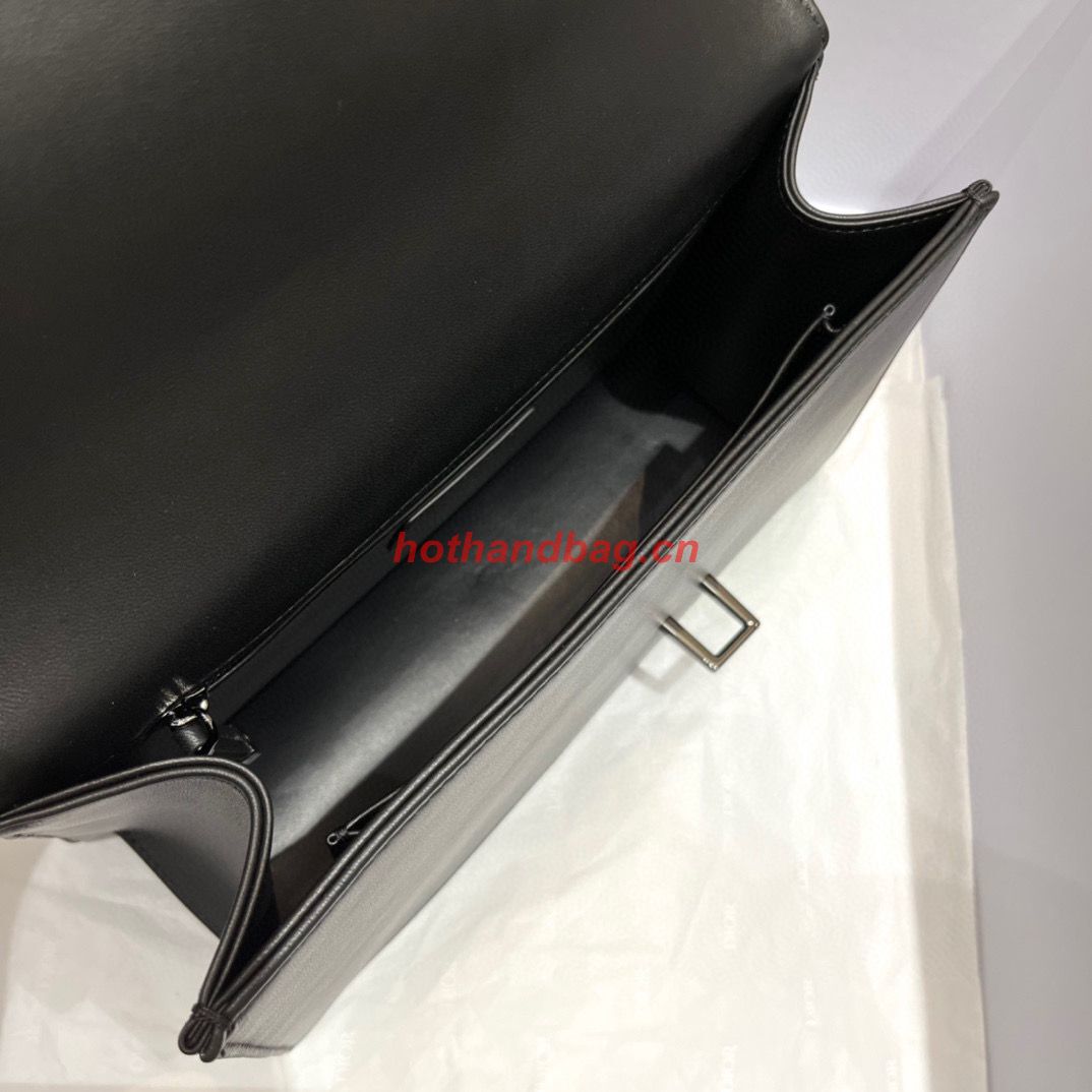 DIOR 30 MONTAIGNE POUCH WITH SHOULDER STRAP AND HANDLE S32698 BLACK DIOR 30 MONTAIGNE POUCH WITH SHOULDER STRAP AND HANDLE S32698 BLACK