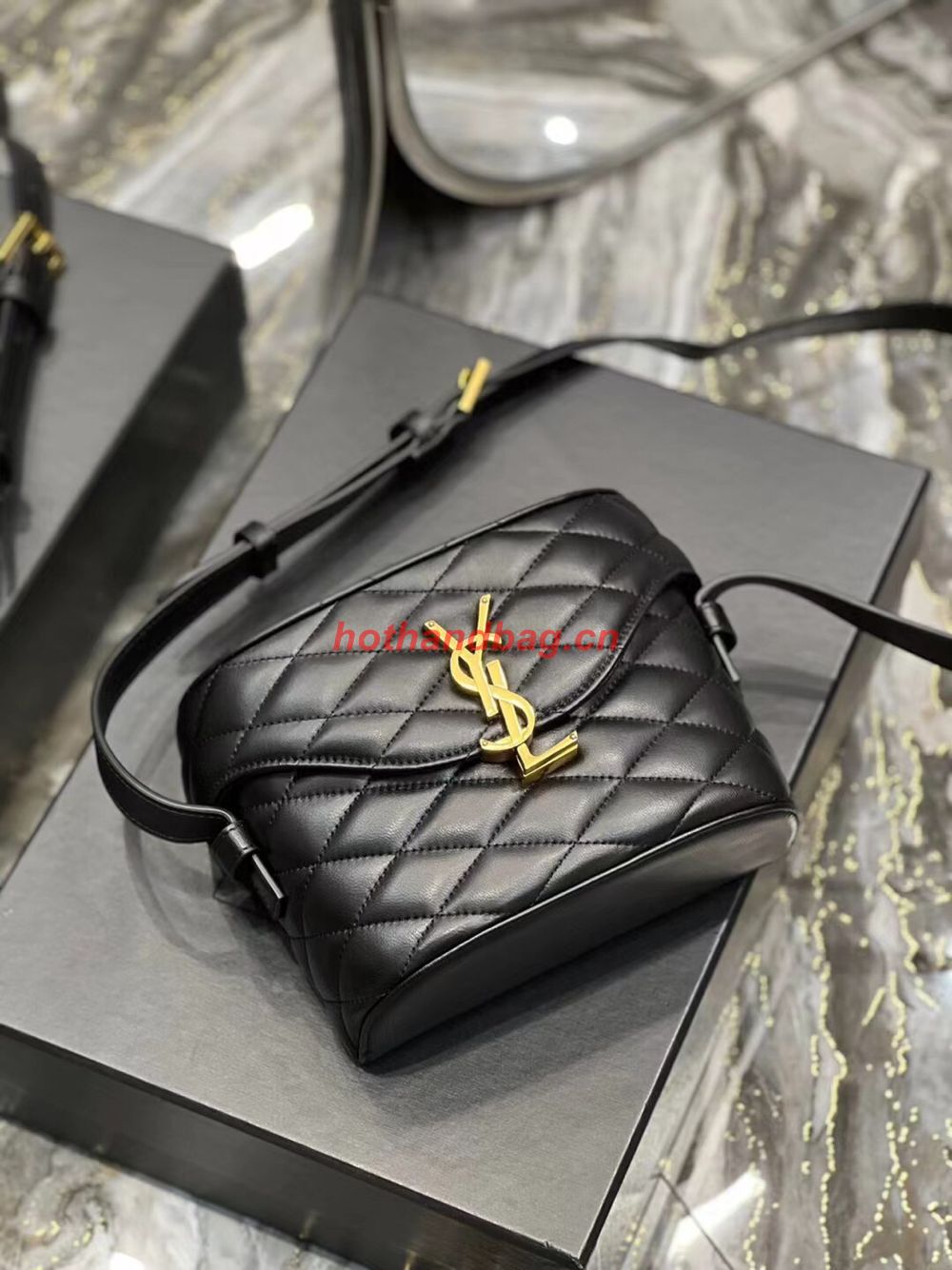SAINT LAUREN JUNE BOX BAG IN QUILTED LAMBSKIN 7100801 NOIR SAINT LAUREN JUNE BOX BAG IN QUILTED LAMBSKIN 7100801 NOIR