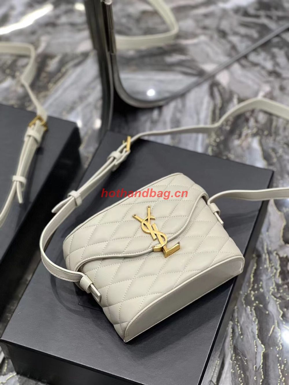 SAINT LAUREN JUNE BOX BAG IN QUILTED LAMBSKIN 7100801 cream SAINT LAUREN JUNE BOX BAG IN QUILTED LAMBSKIN 7100801 cream