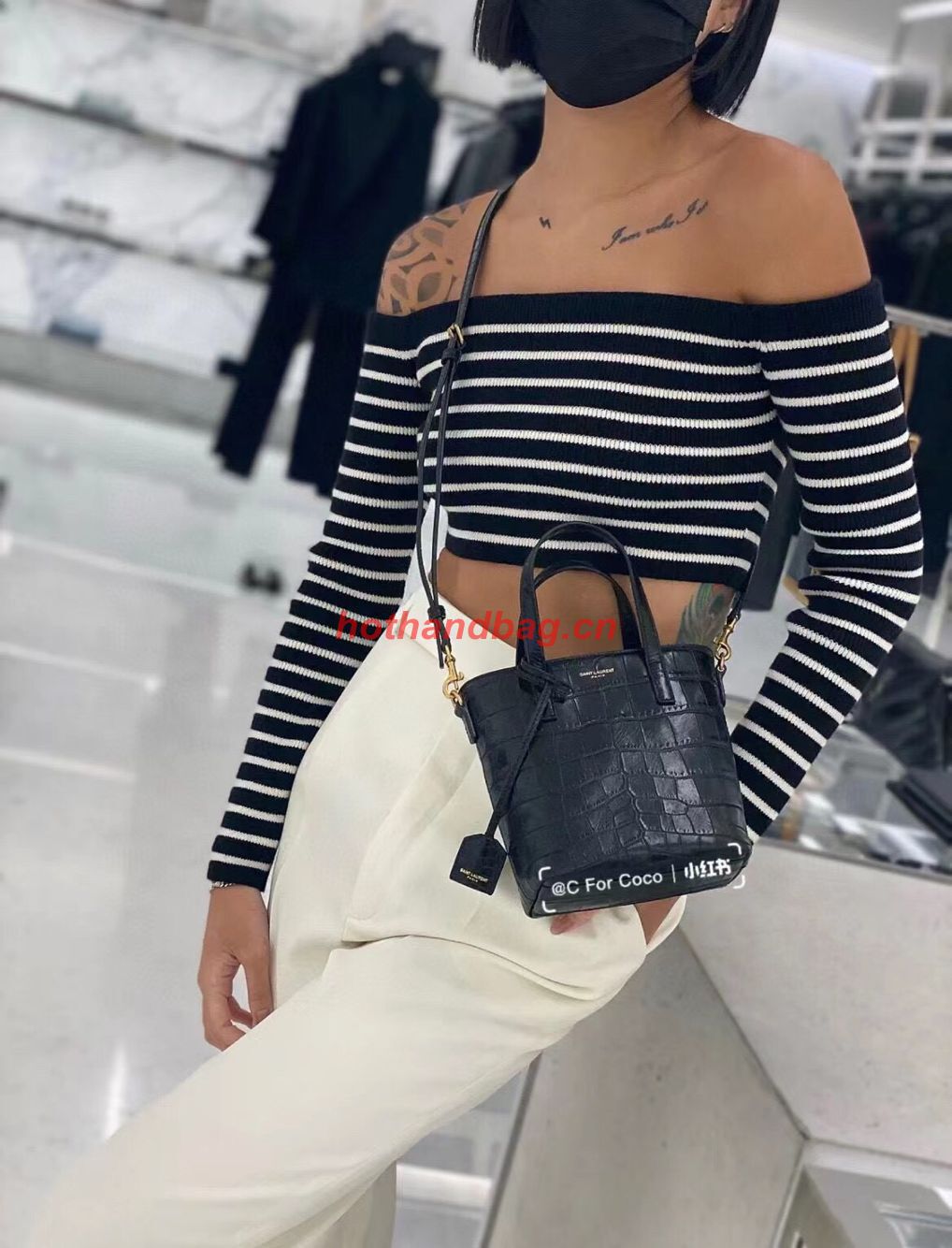 SAINT LAUREN shoulder bag IN CROCODILE-EMBOSSED LEATHER Y722366 black SAINT LAUREN shoulder bag IN CROCODILE-EMBOSSED LEATHER Y722366 black