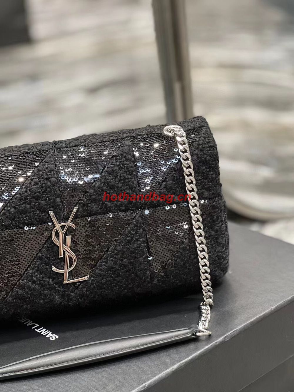 SAINT LAURENT JAMIE MEDIUM CHAIN BAG CARRE RIVE GAUCHE IN SEQUINS AND SEQUINED TWEED 515821 BLACK SAINT LAURENT JAMIE MEDIUM CHAIN BAG CARRE RIVE GAUCHE IN SEQUINS AND SEQUINED TWEED 515821 BLACK