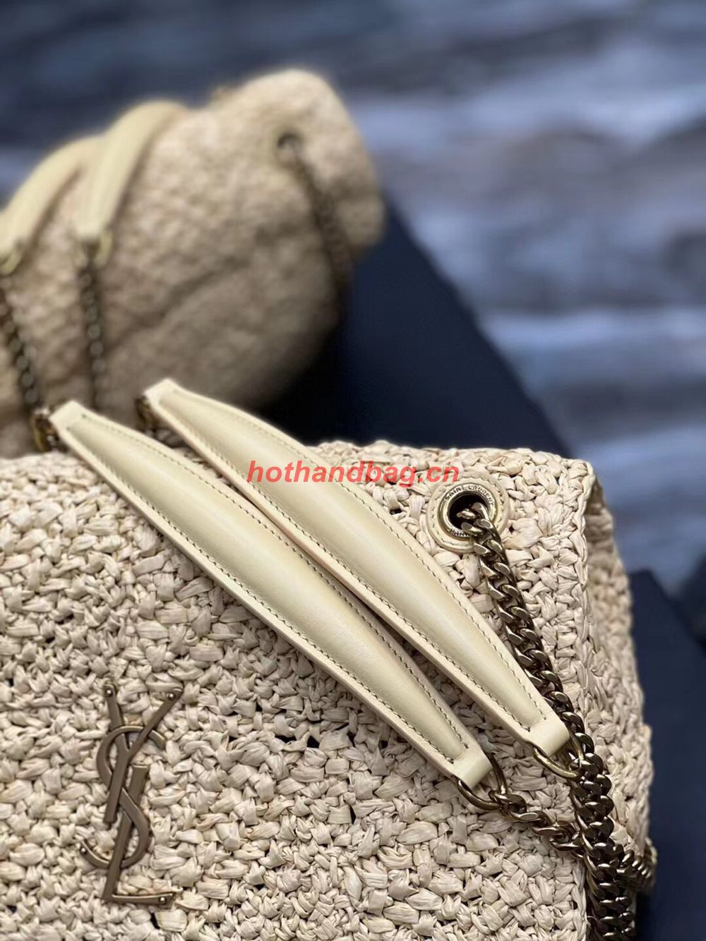 SAINT LAURENT JAMIE MEDIUM CHAIN BAG CARRE RIVE GAUCHE IN CROCHET RAFFIA AND SMOOTH LEATHER 515821 NATUREL SAINT LAURENT JAMIE MEDIUM CHAIN BAG CARRE RIVE GAUCHE IN CROCHET RAFFIA AND SMOOTH LEATHER 515821 NATUREL