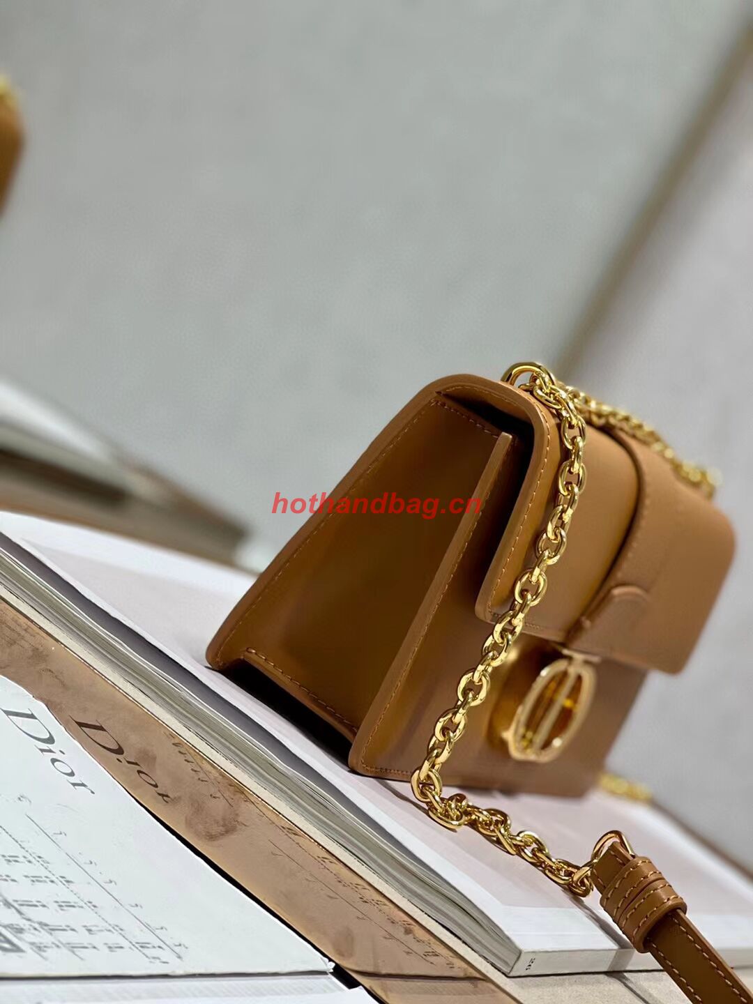 DIOR 30 MONTAIGNE EAST-WEST BAG WITH CHAIN Calfskin M9334 brown DIOR 30 MONTAIGNE EAST-WEST BAG WITH CHAIN Calfskin M9334 brown