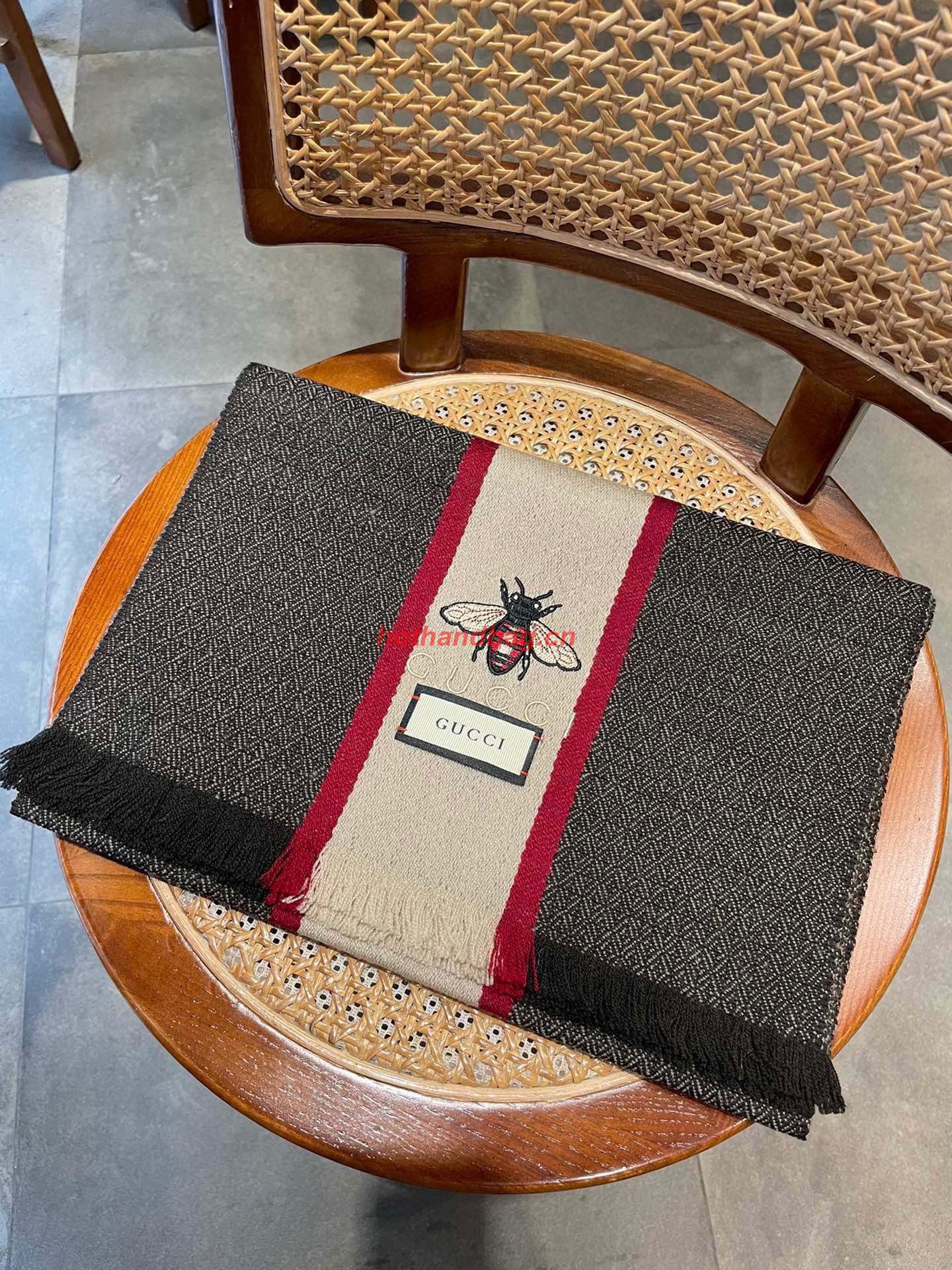 Gucci Scarf GG2357 Gucci Scarf GG2357