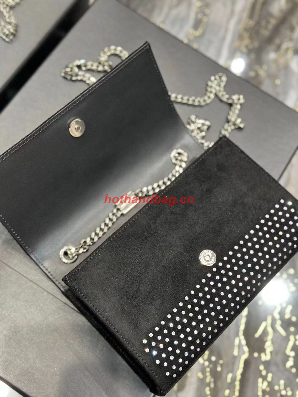 SAINT LAUREN KATE SMALL CHAIN BAG Y769330 BLACK SAINT LAUREN KATE SMALL CHAIN BAG Y769330 BLACK