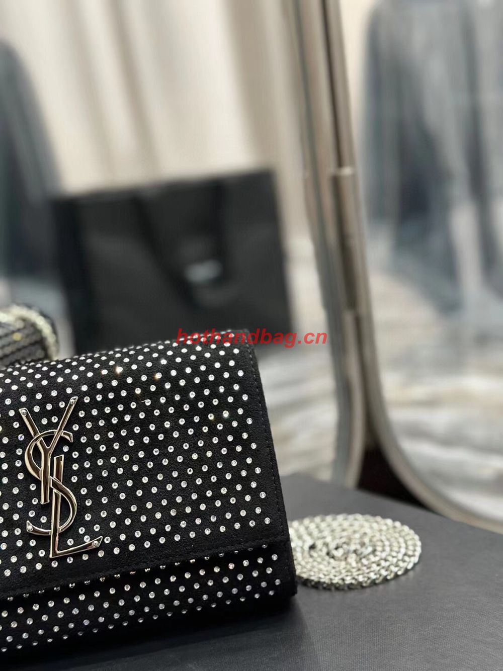 SAINT LAUREN KATE SMALL CHAIN BAG Y769330 BLACK SAINT LAUREN KATE SMALL CHAIN BAG Y769330 BLACK