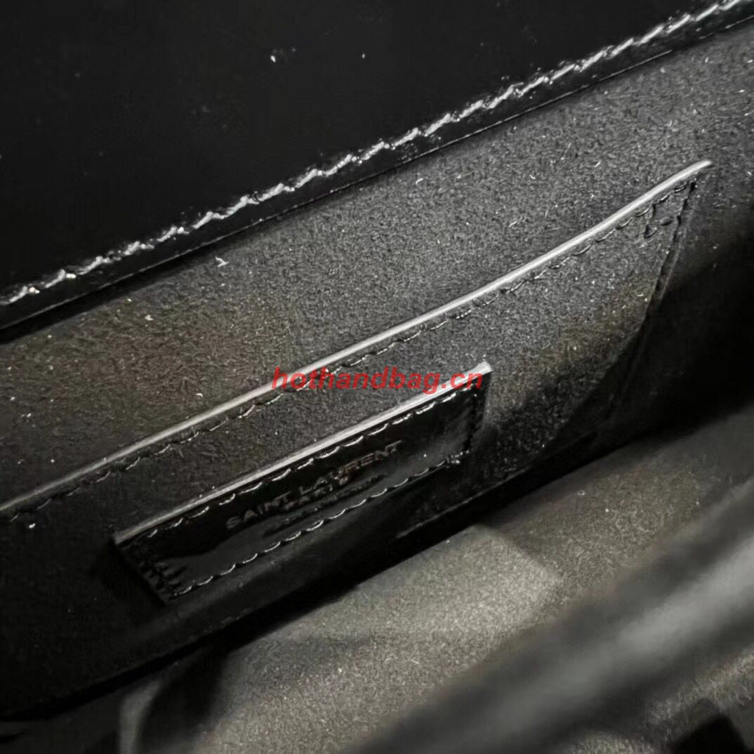 SAINT LAUREN NIKI SMALL CHAIN BAG IN LEATHER Y742206 black SAINT LAUREN NIKI SMALL CHAIN BAG IN LEATHER Y742206 black